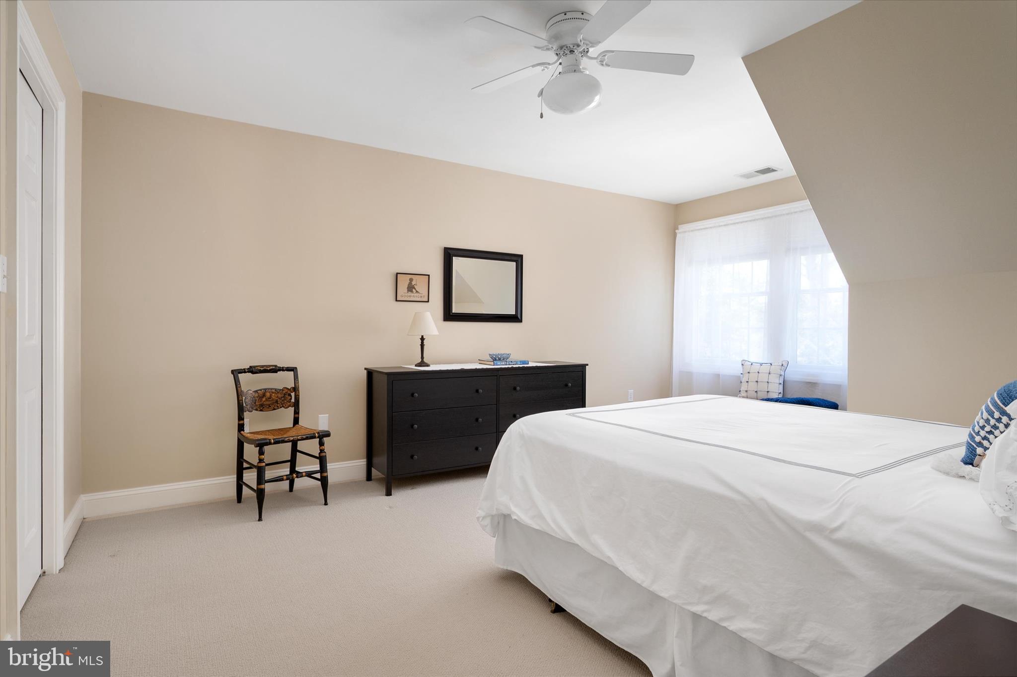 ROUND BAY - Residential