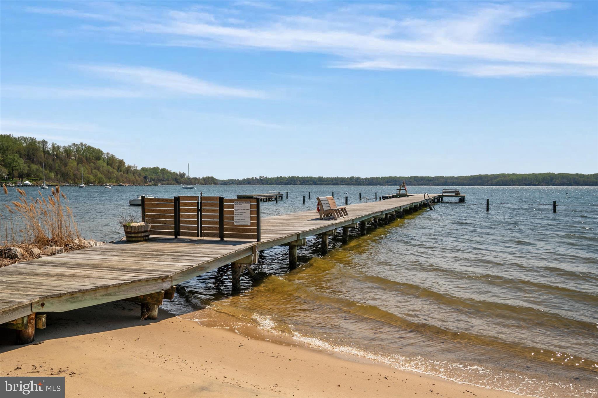 ROUND BAY - Residential