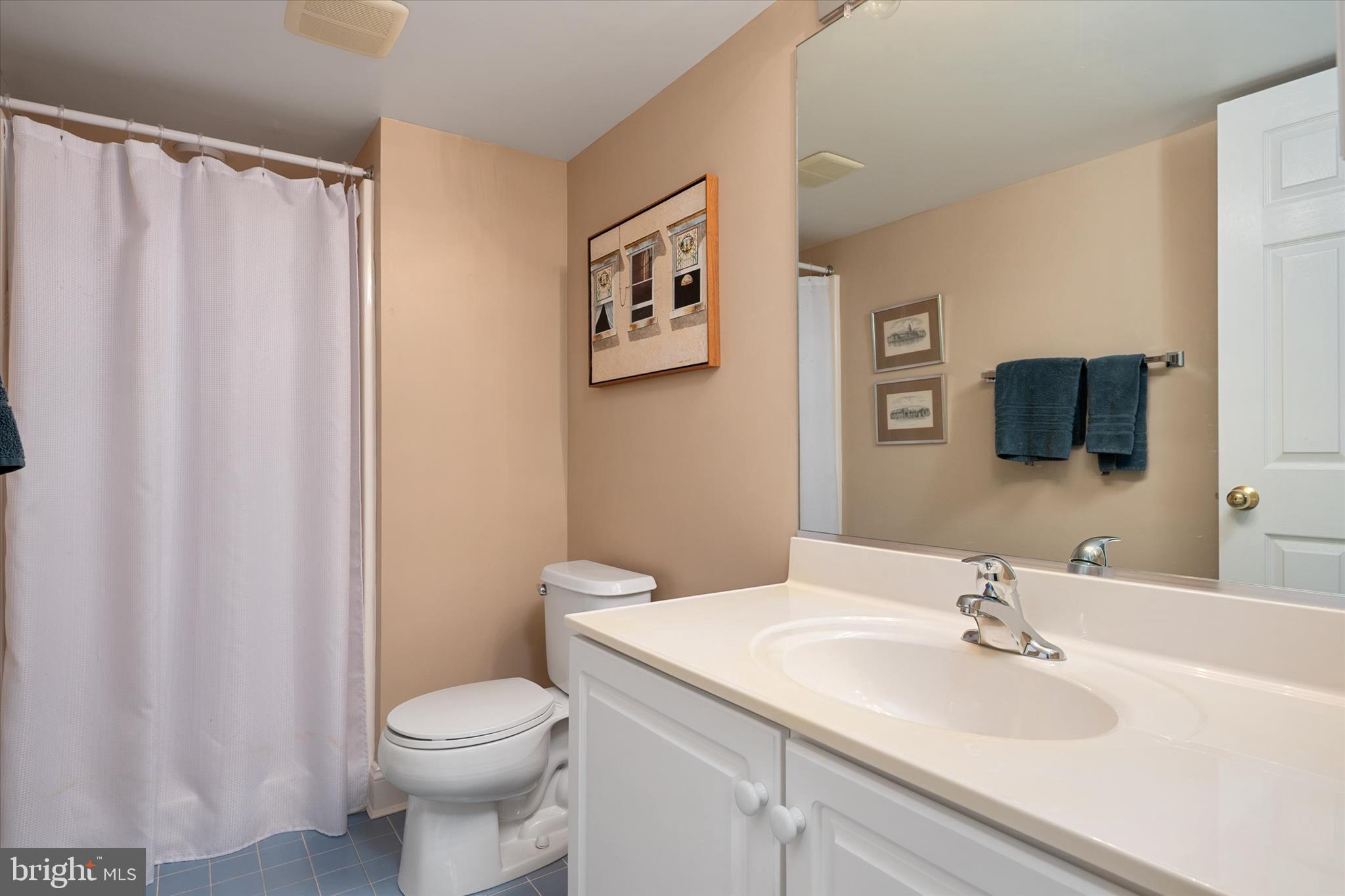 ROUND BAY - Residential