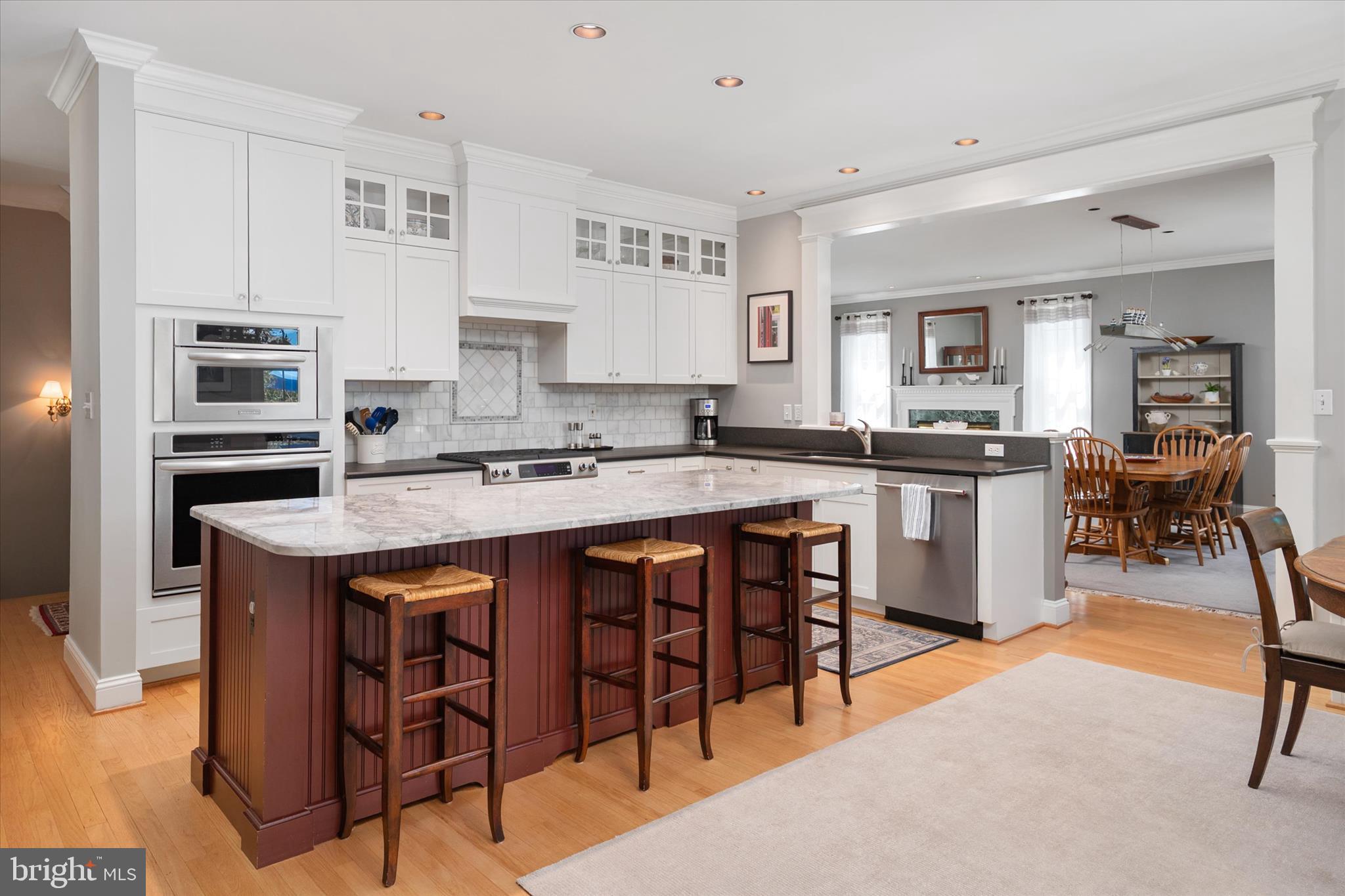 ROUND BAY - Residential