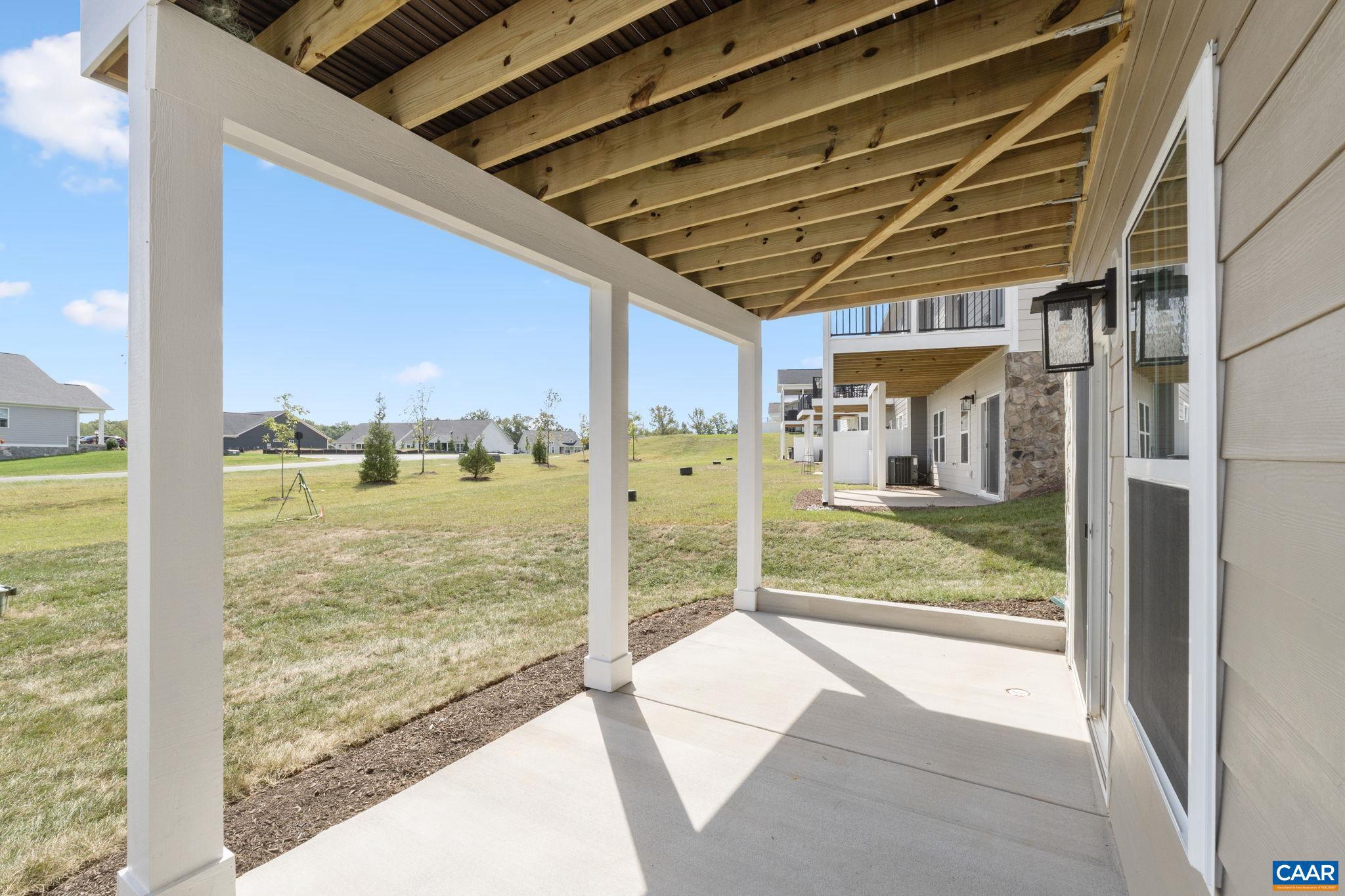 SPRING CREEK - Residential