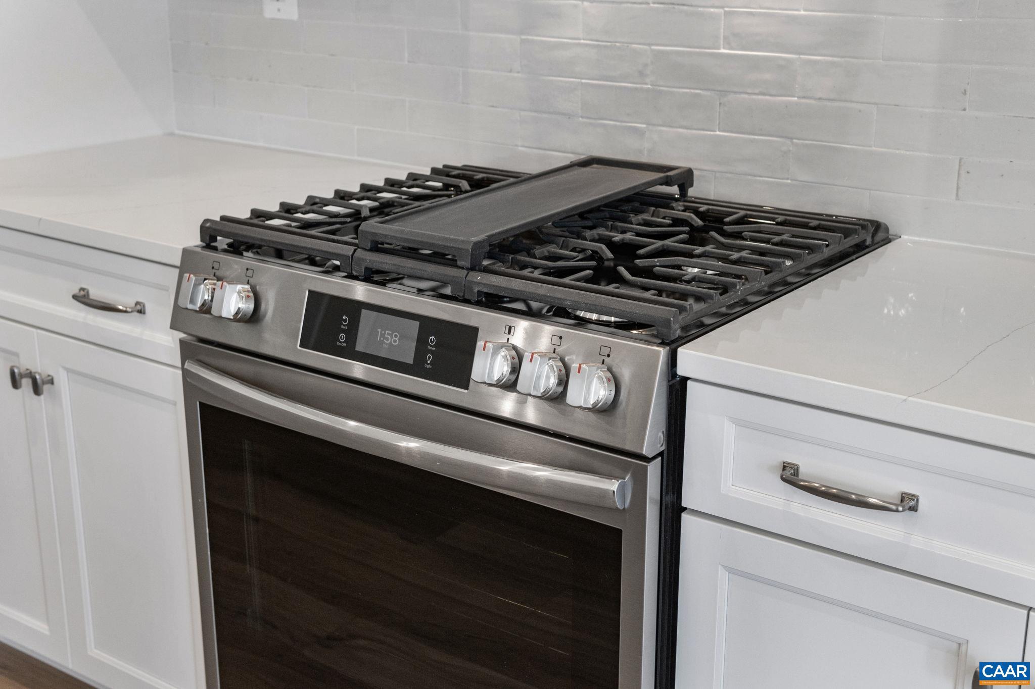 SPRING CREEK - Residential