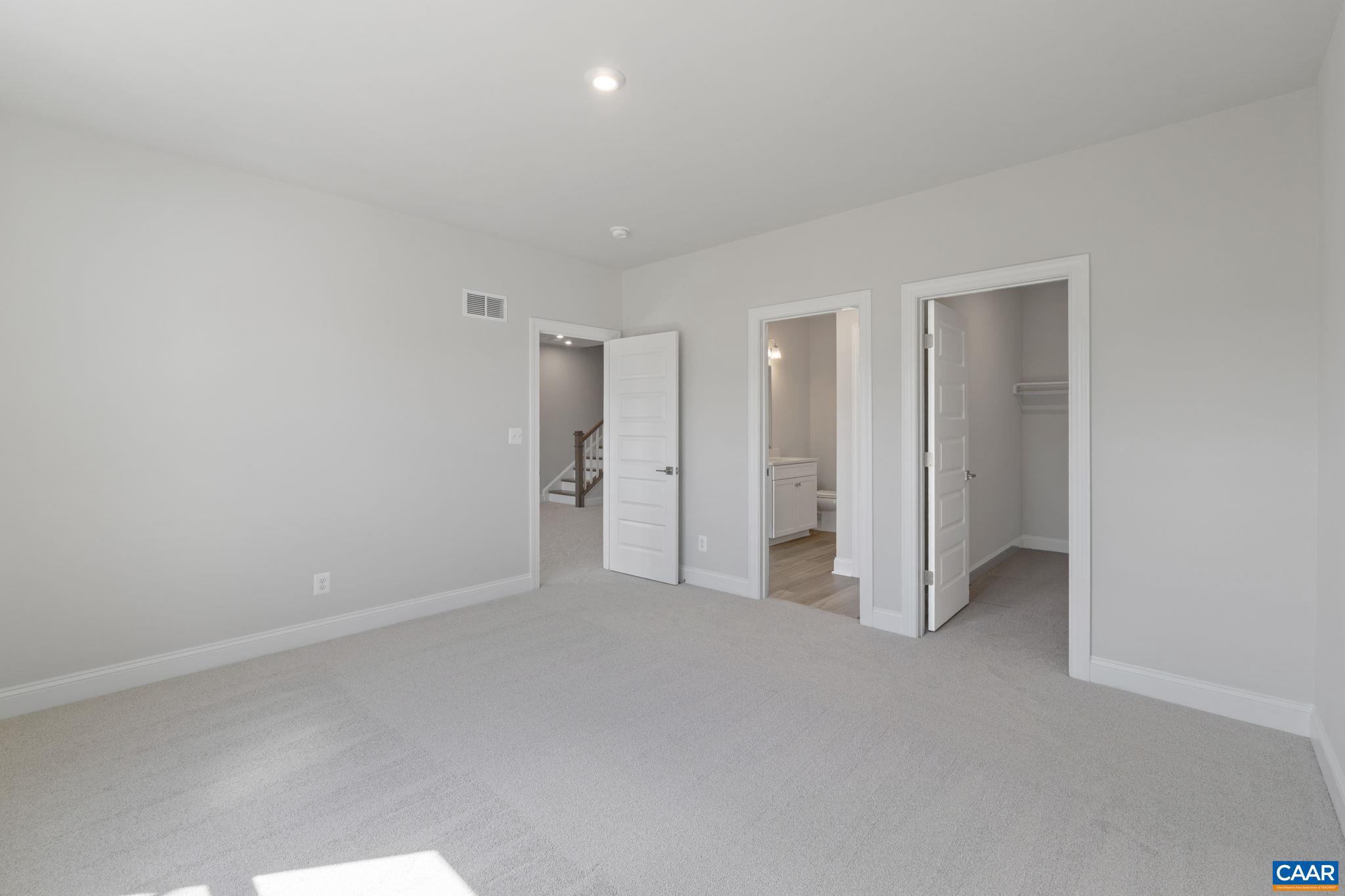 SPRING CREEK - Residential