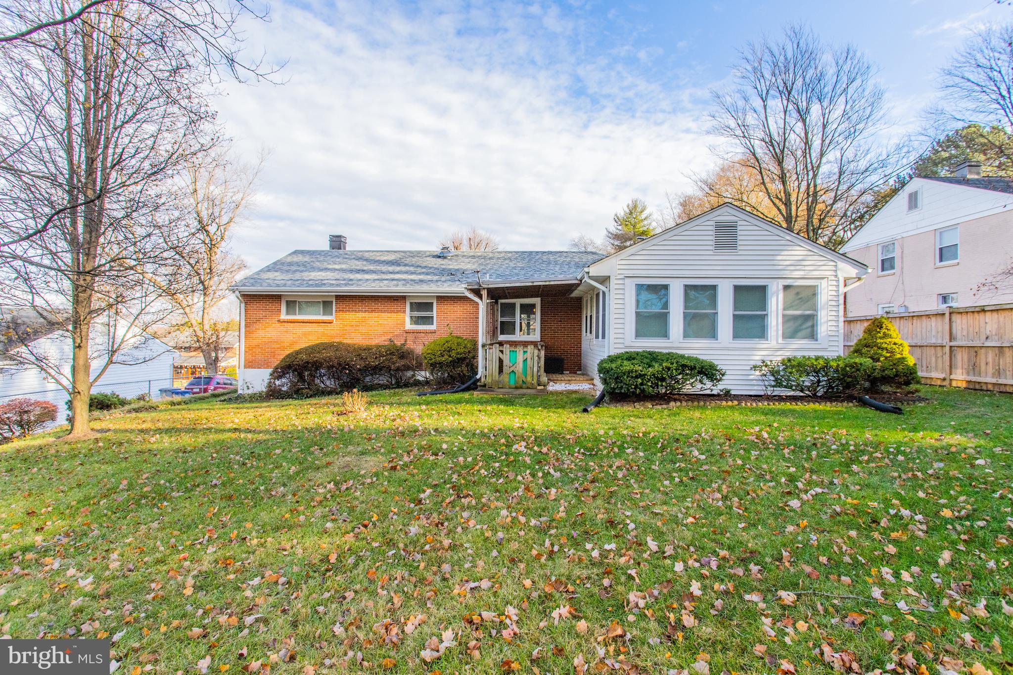 VIRGINIA HILLS - Residential