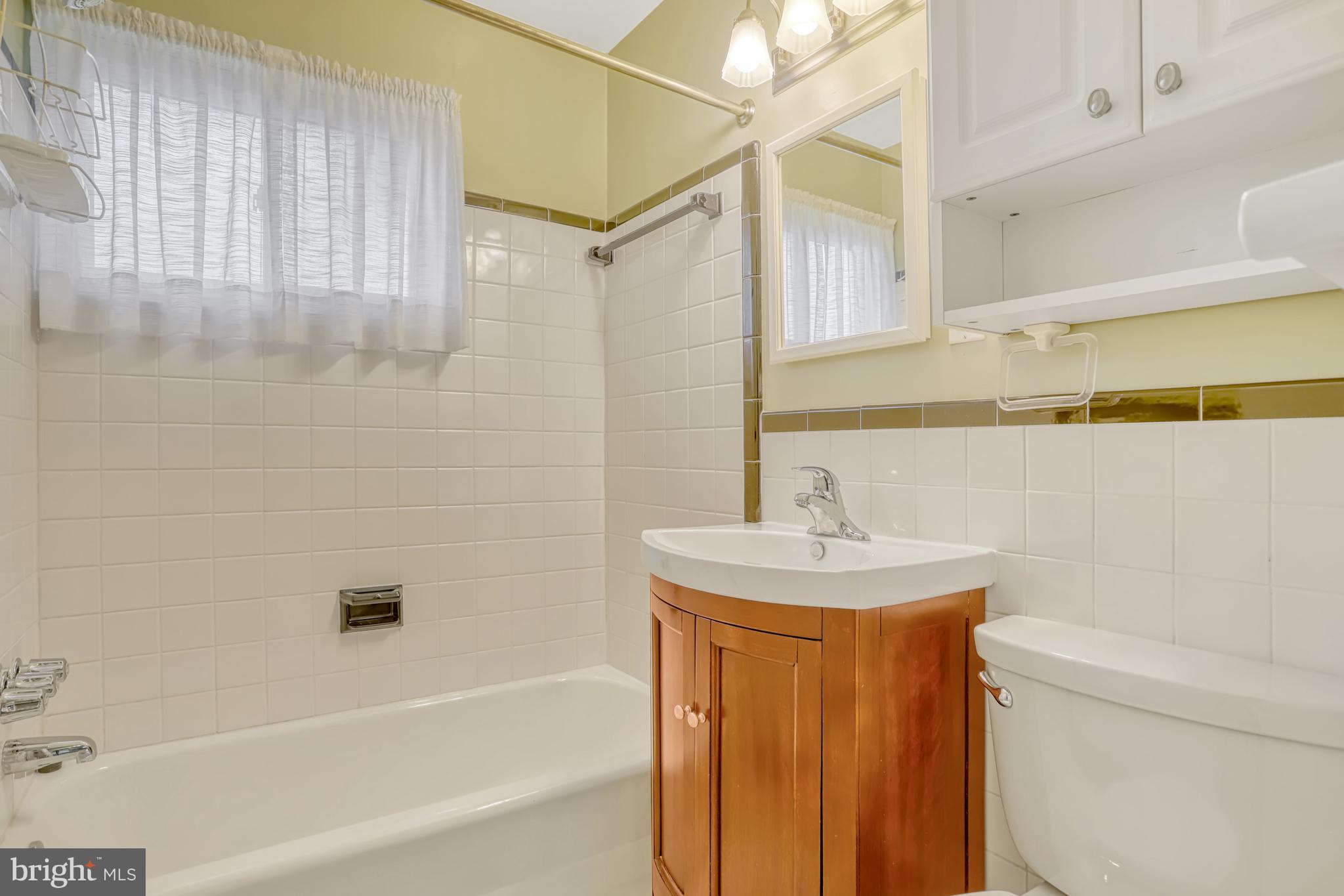 VIRGINIA HILLS - Residential