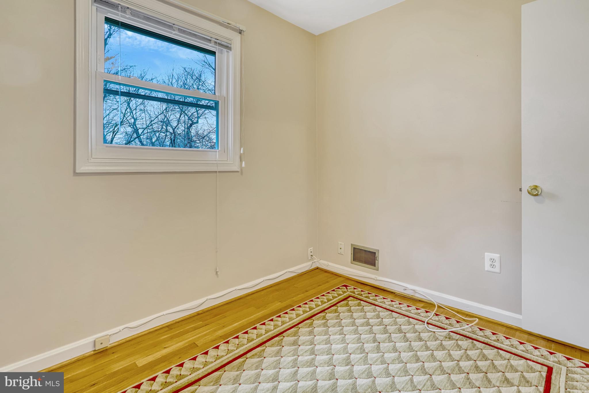 VIRGINIA HILLS - Residential