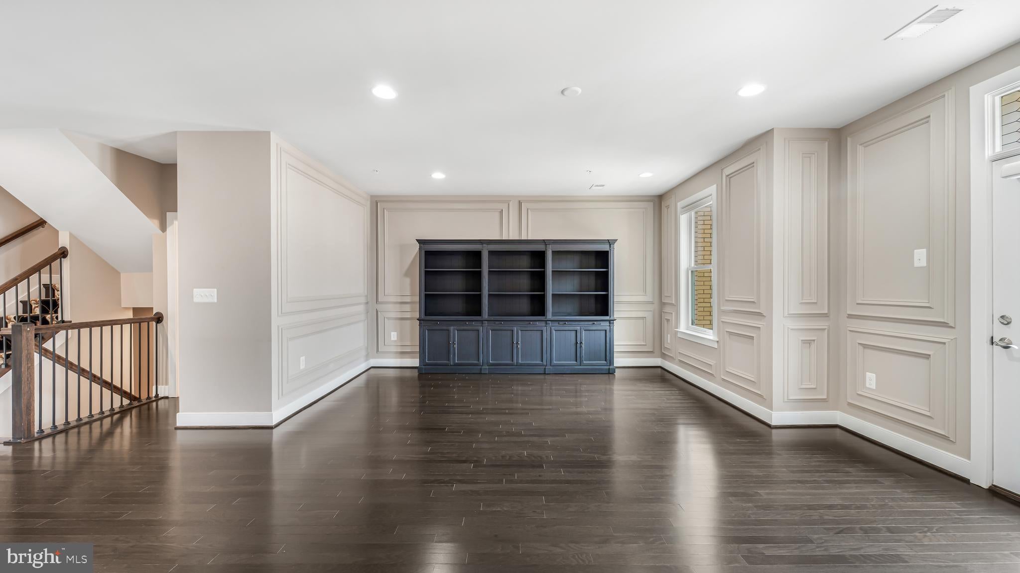 1911 MAIN LINE BOULEVARD 102