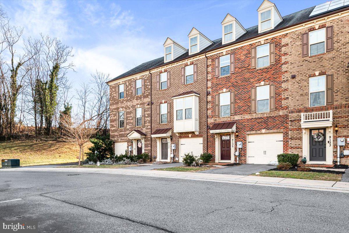 VILLAGES OF URBANA - Residential