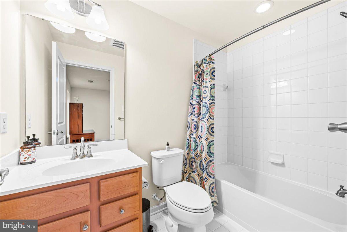 VILLAGES OF URBANA - Residential