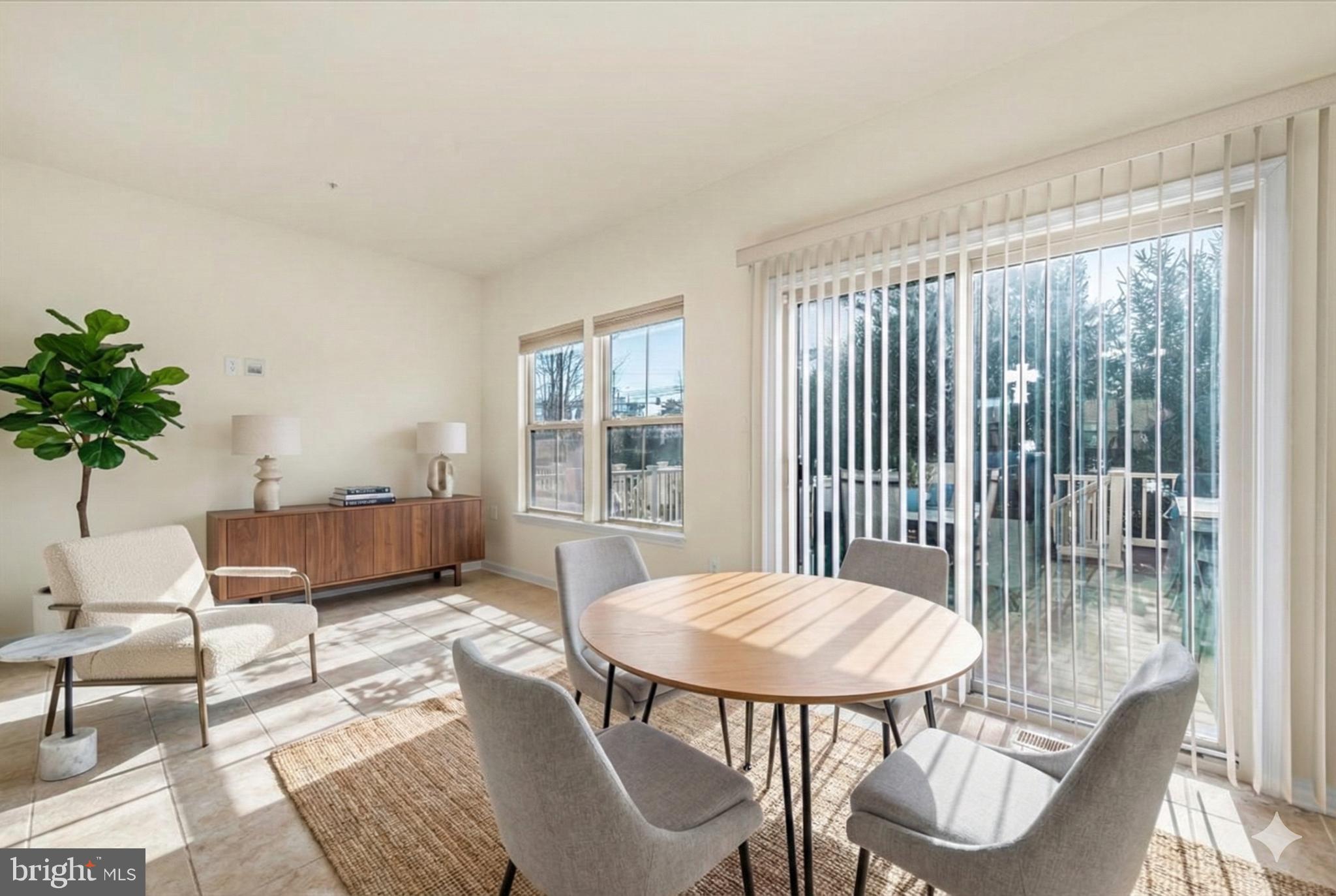 VILLAGES OF URBANA - Residential