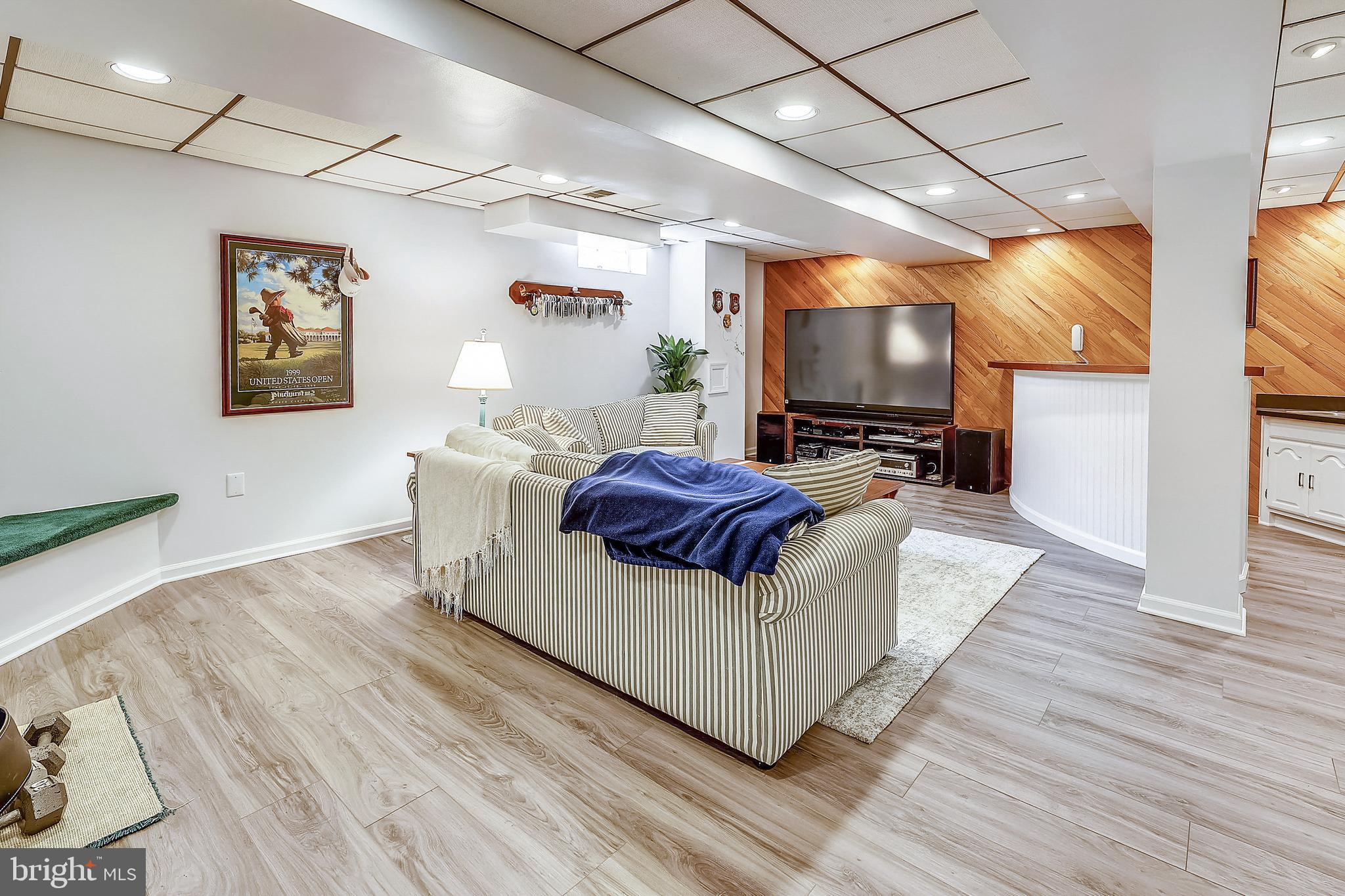 SEVERN CROSSING - Residential