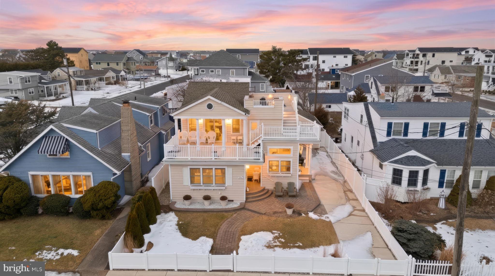 713 W BRIGANTINE AVENUE