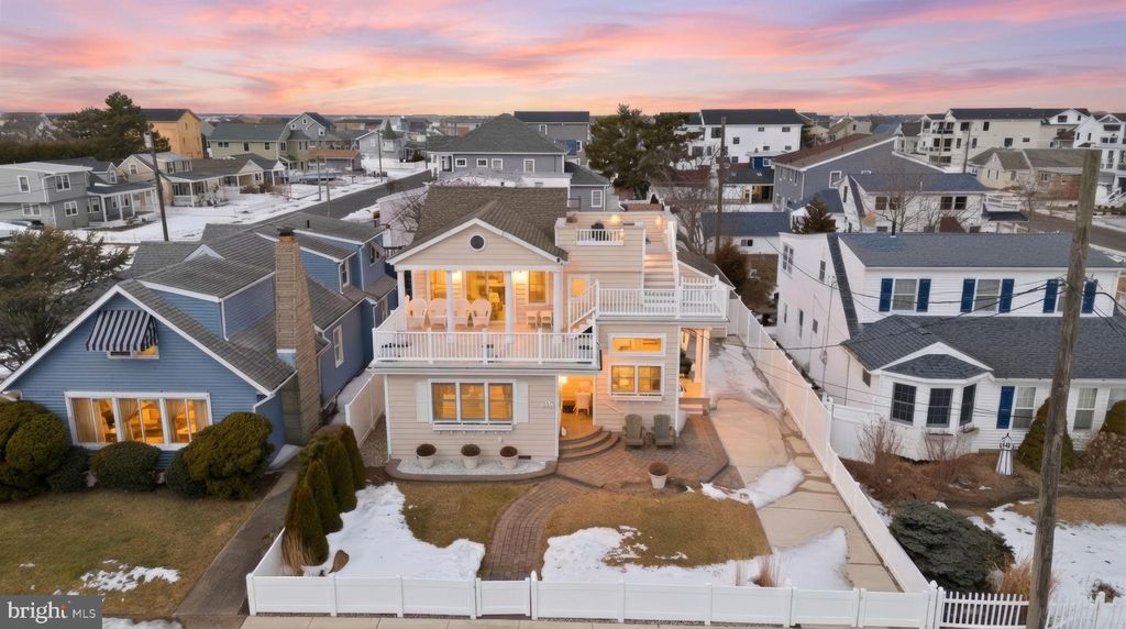 Photo of 713 W Brigantine Avenue, BRIGANTINE, NJ 08203 (MLS # NJAC2022878)