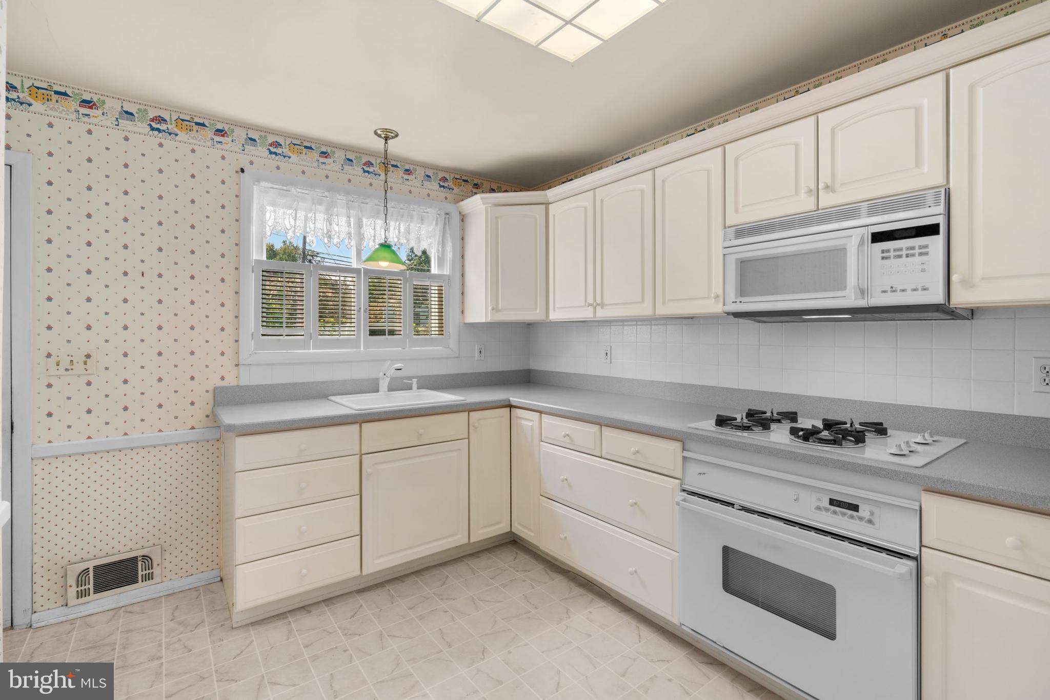 CHARTLEY - Residential