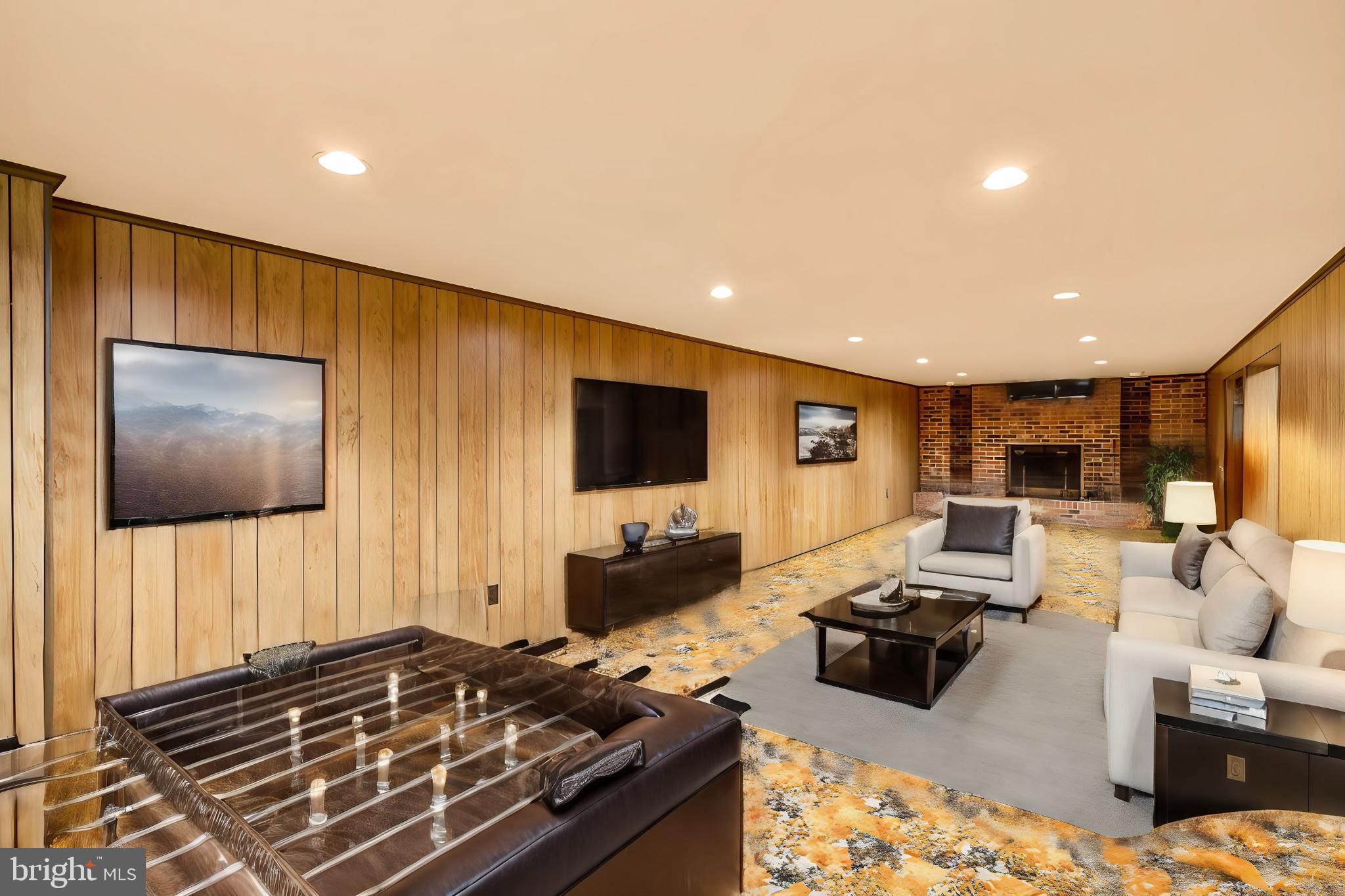 CHARTLEY - Residential