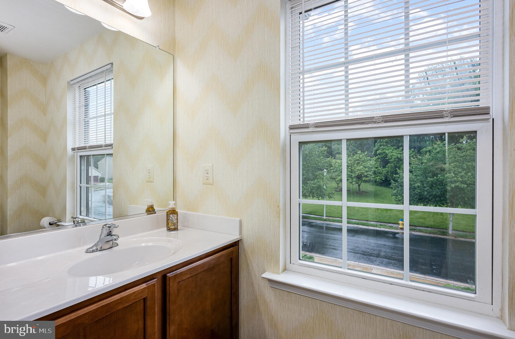 WALNUT HILL - Residential