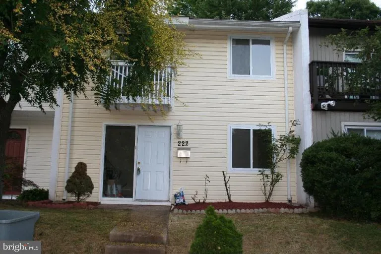 222 Willow Terrace, Sterling, VA 20164