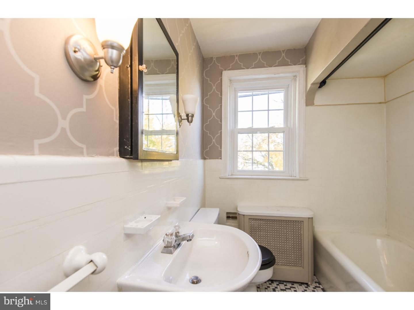 LANSDOWNE - Residential