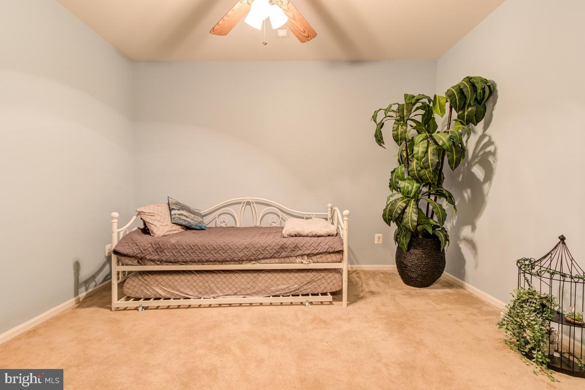 BALDWIN HILLS - Residential