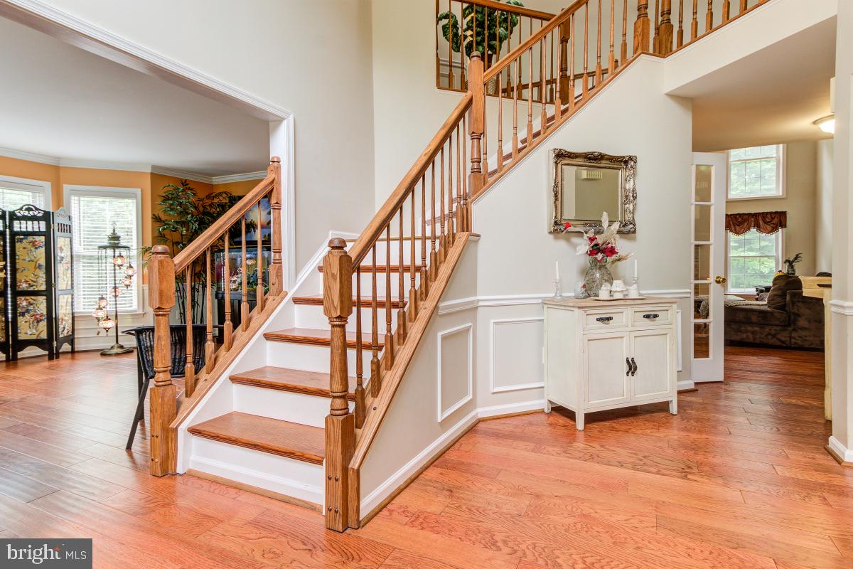 BALDWIN HILLS - Residential
