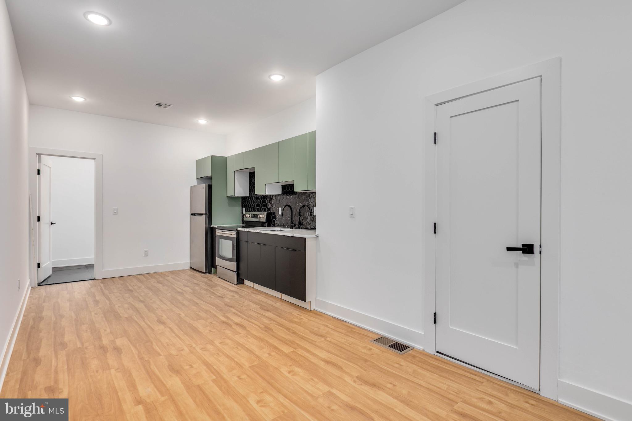 WEST PHILADELPHIA - Residential Lease