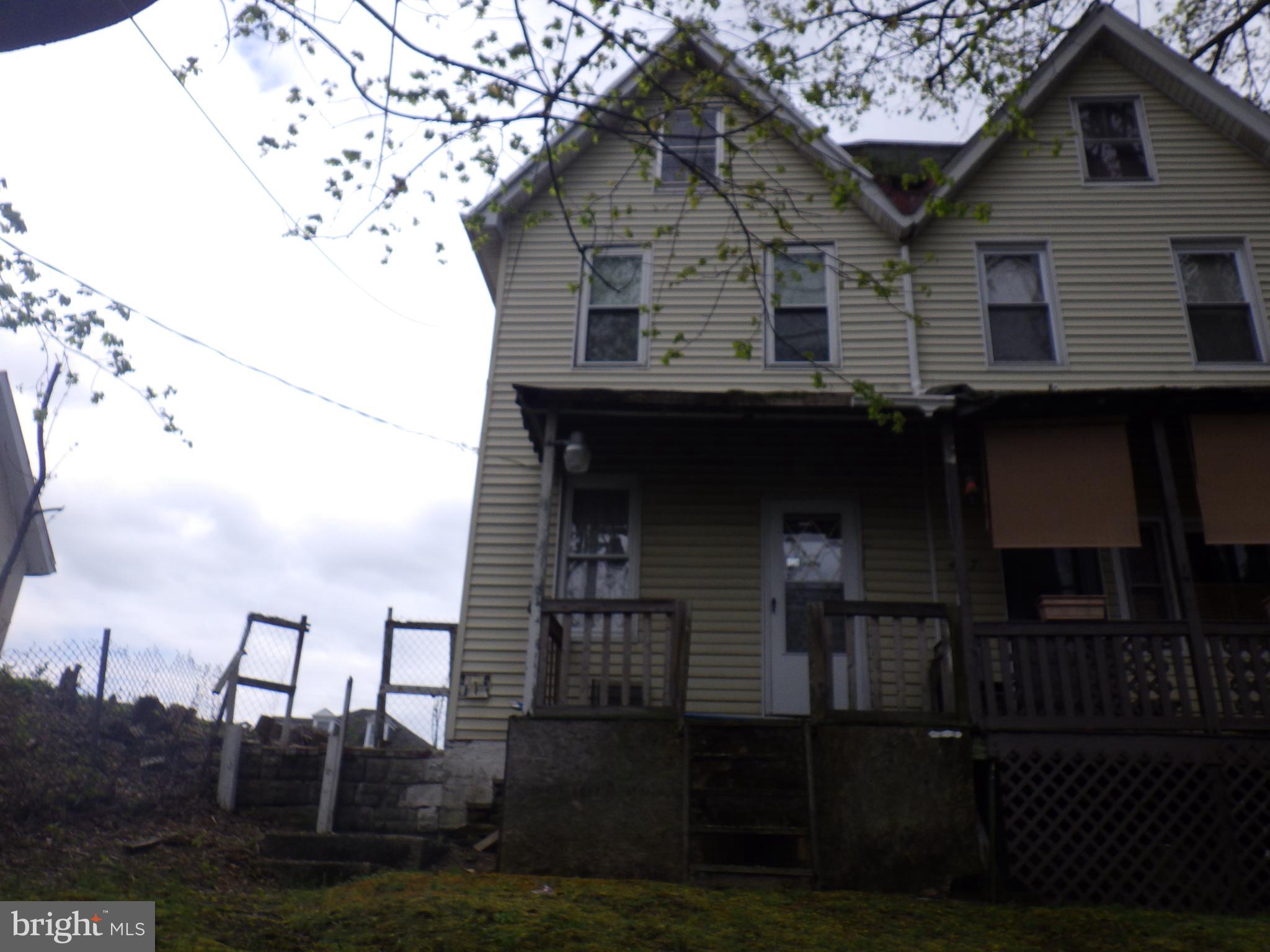 POTTSVILLE - Residential