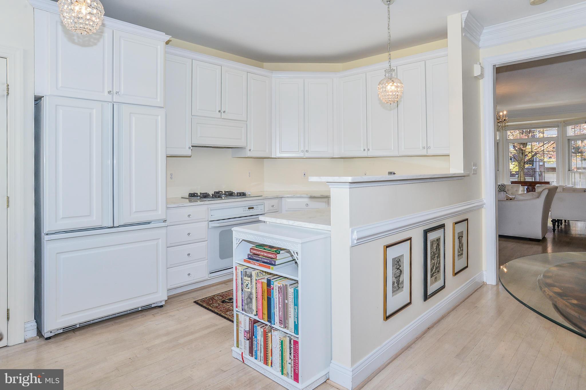 PALISADES PARK - Residential