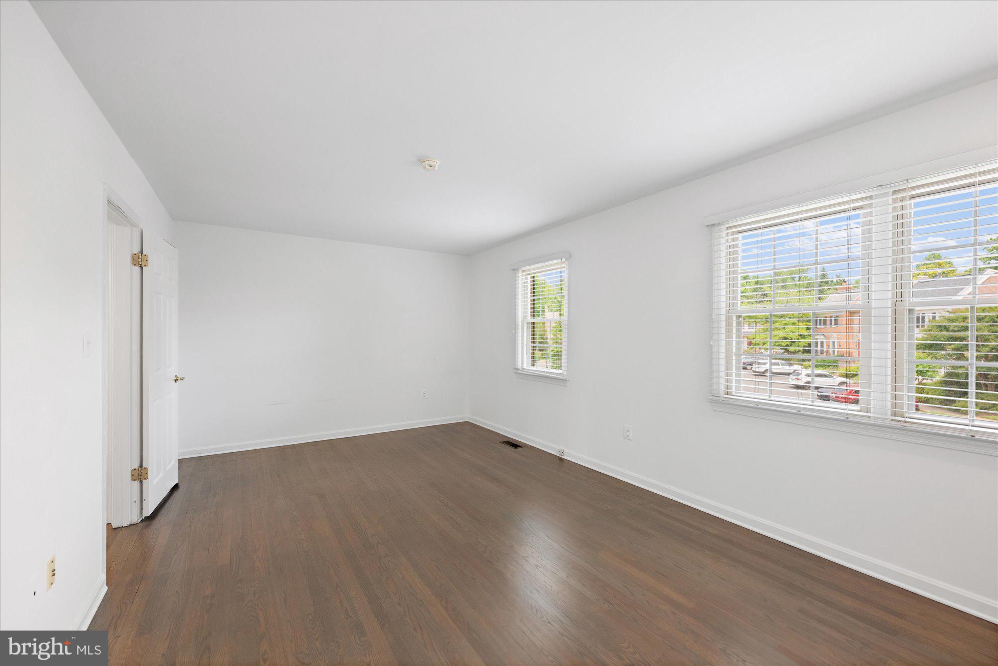 HALLCREST HEIGHTS - Residential