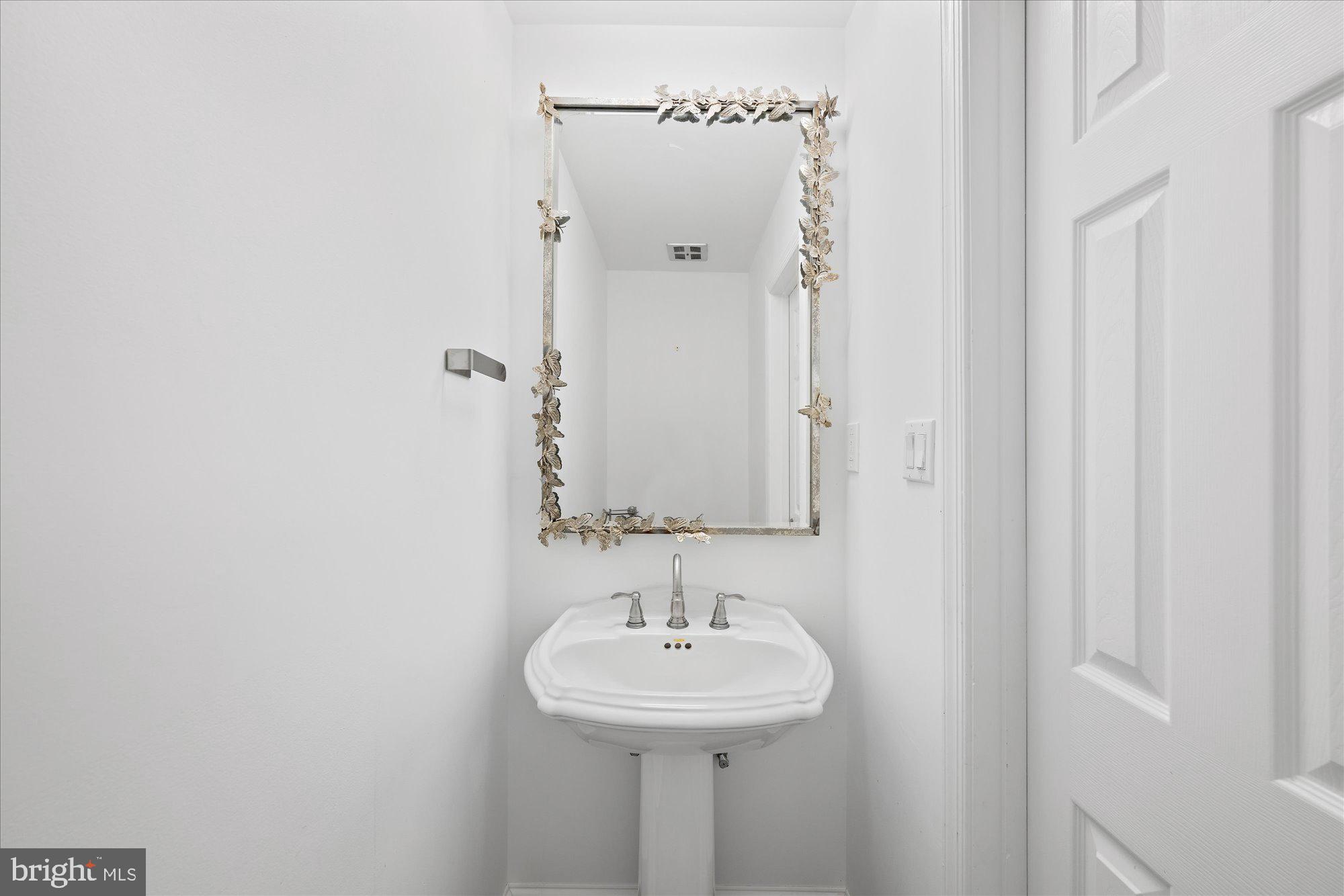 HALLCREST HEIGHTS - Residential