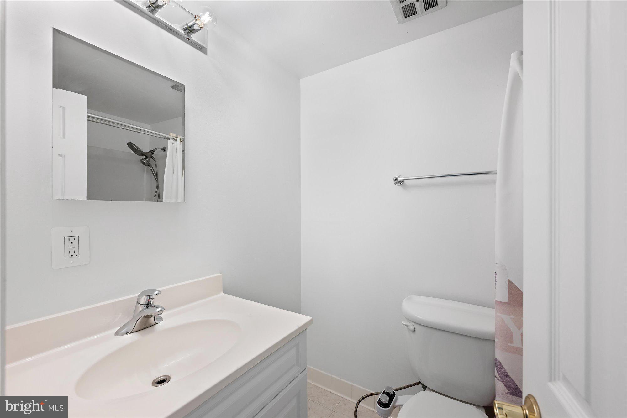 HALLCREST HEIGHTS - Residential