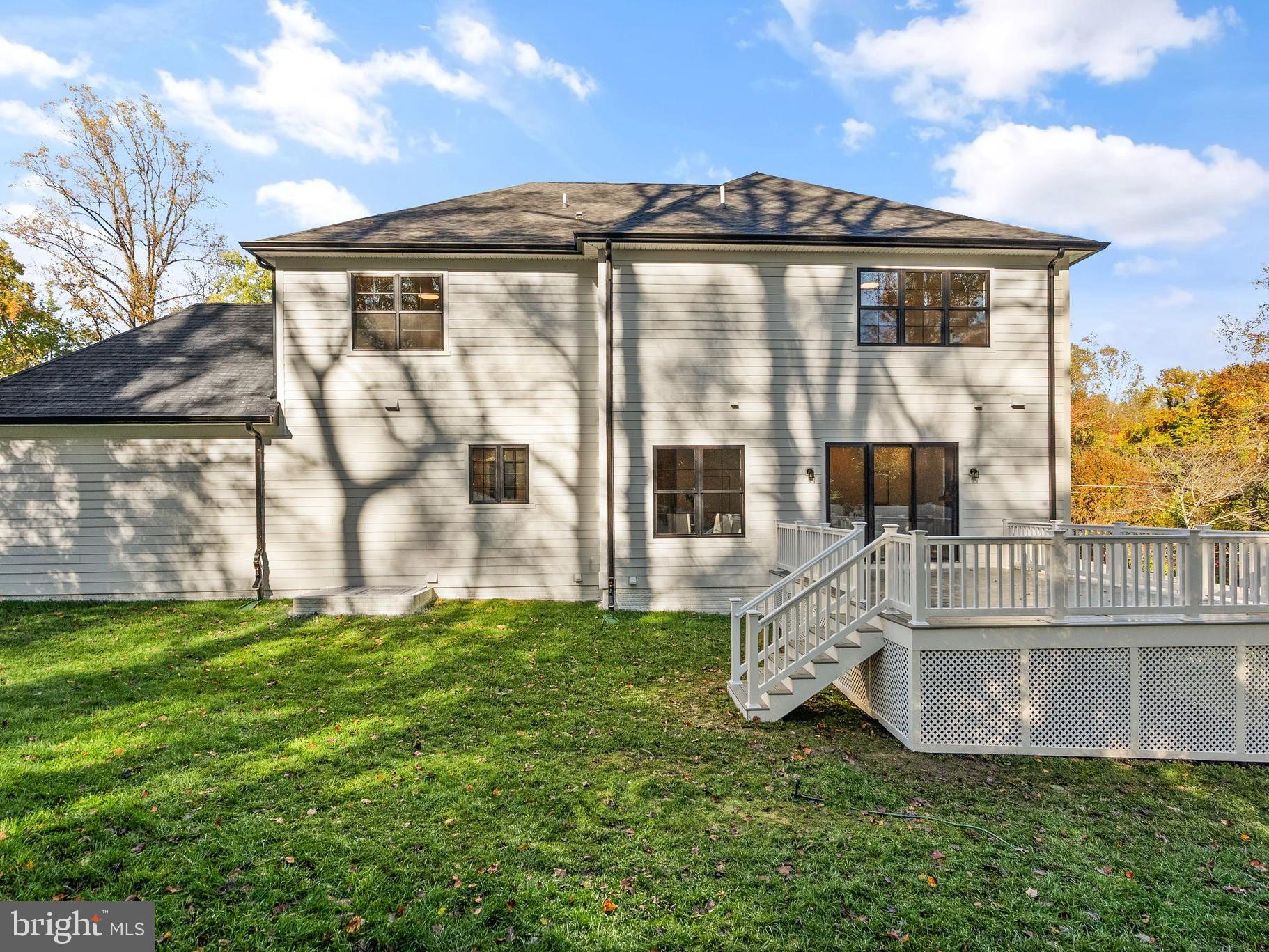 9205 ROSEHILL DRIVE