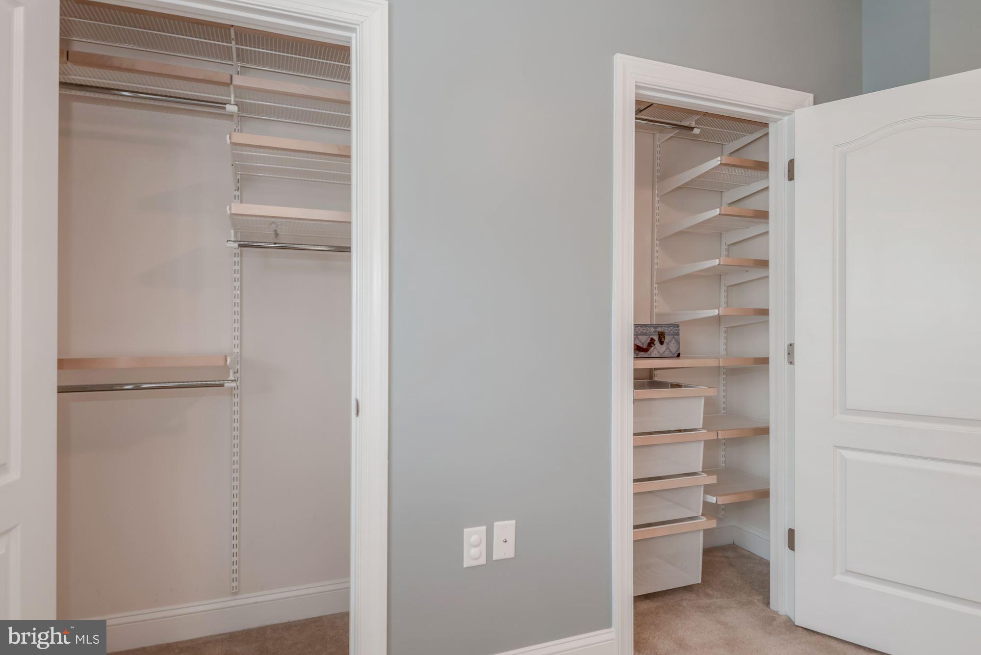 BUCKINGHAM COMMONS - Residential Lease