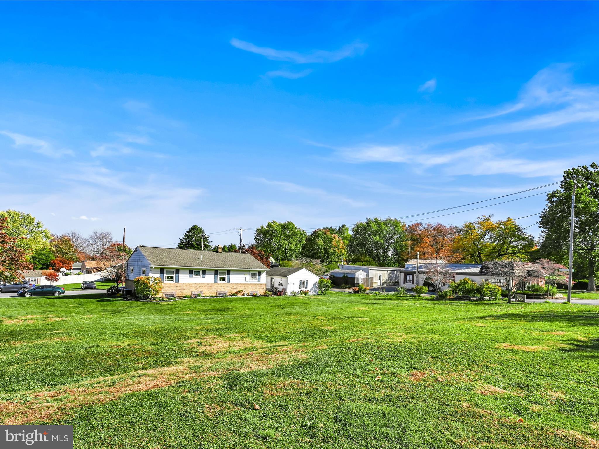 WILLOW STREET - Residential