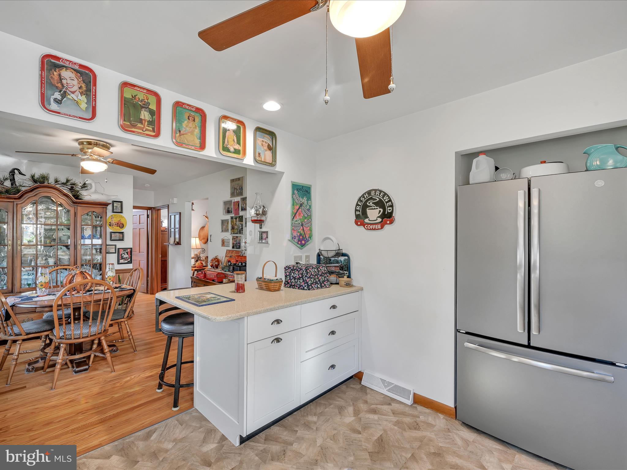 WILLOW STREET - Residential