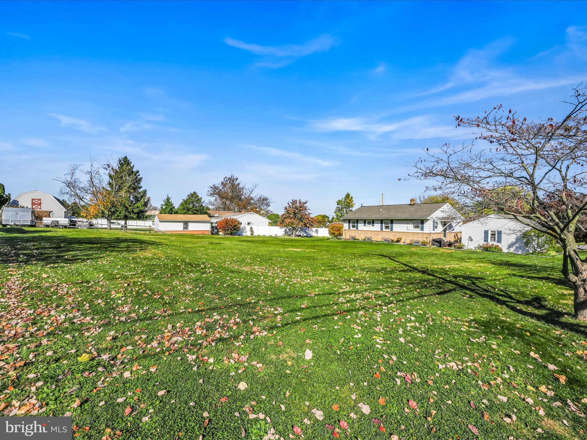 WILLOW STREET - Residential