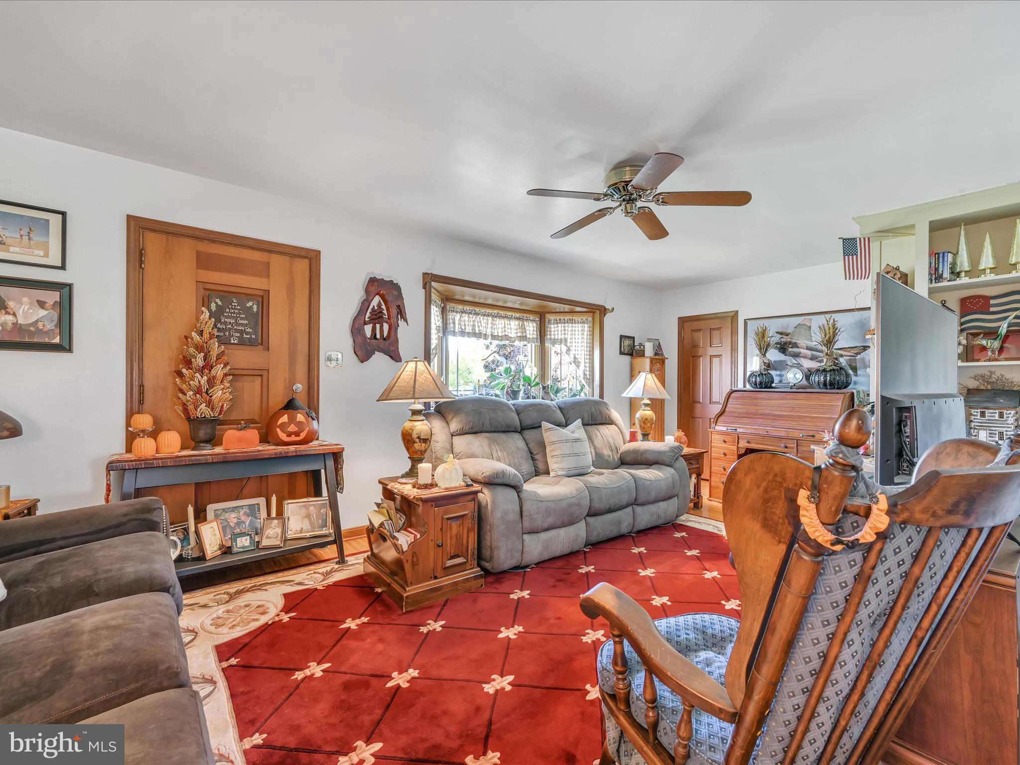 WILLOW STREET - Residential