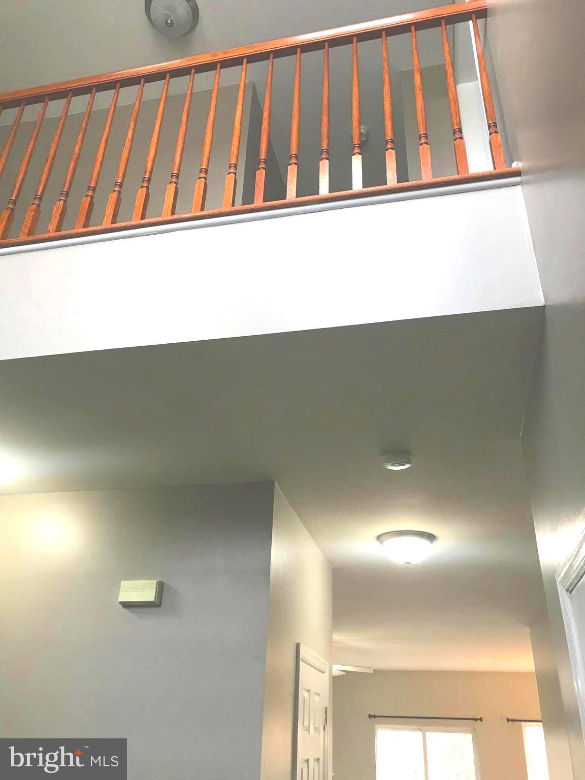 MONROE COURT - Residential Lease