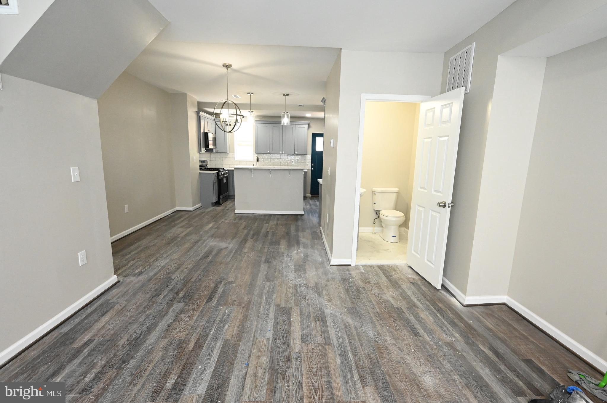 WAVERLY - Residential