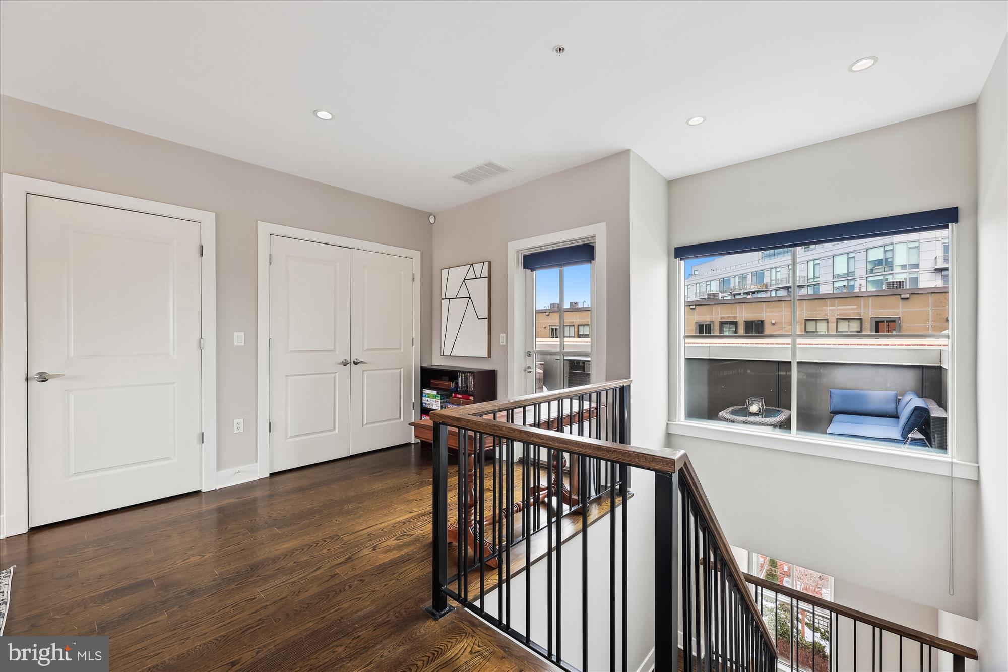 PRINTERS ROW - Residential