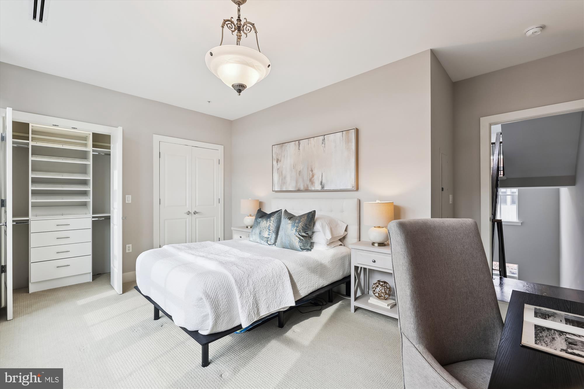 PRINTERS ROW - Residential