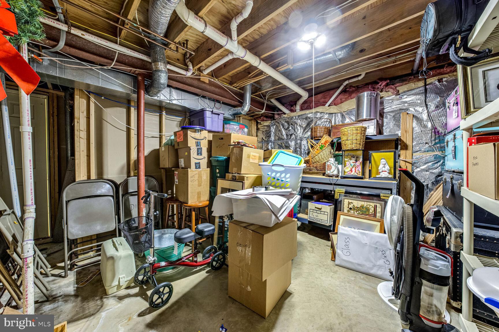 CROSSPOINTE - Residential