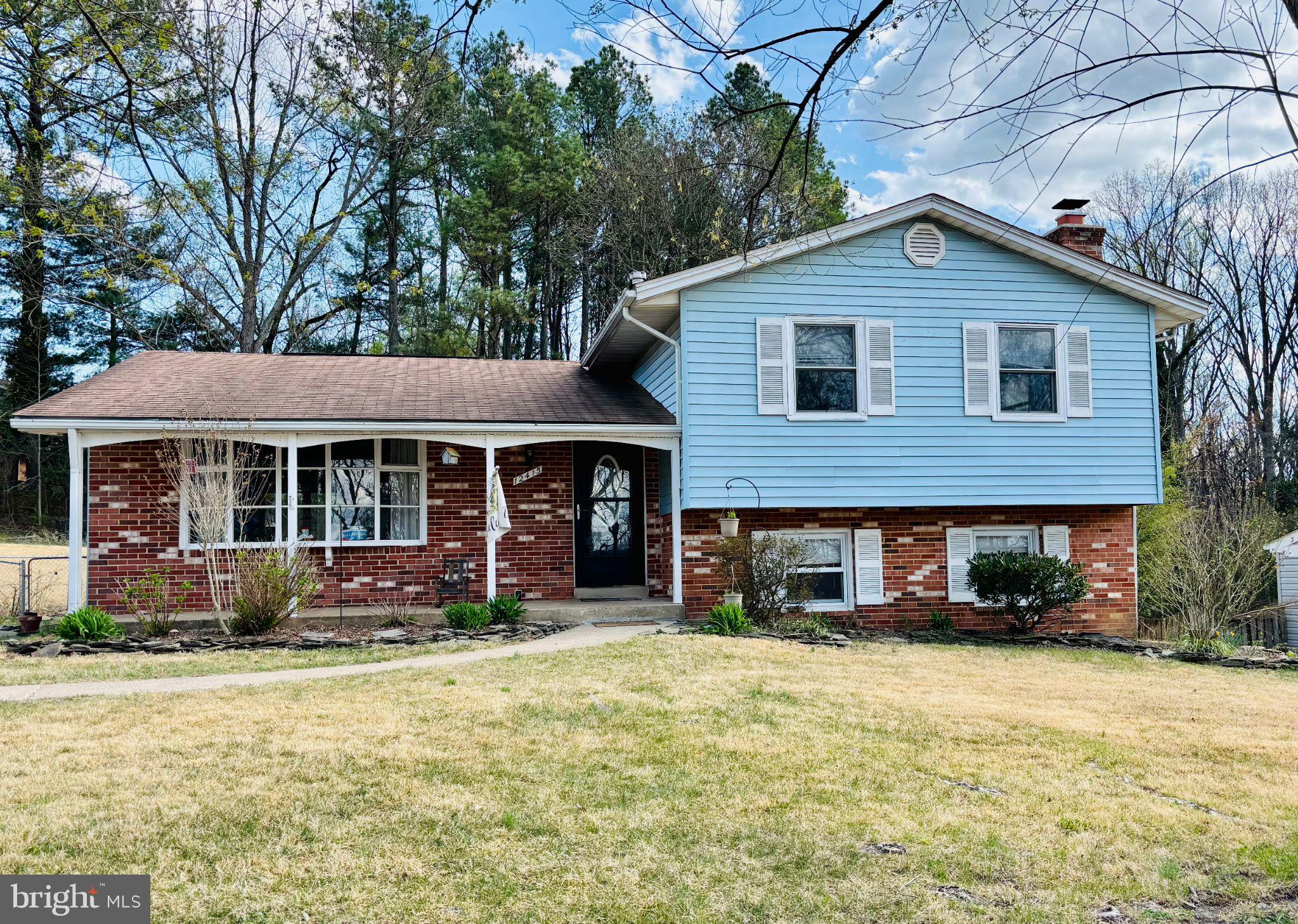 12415 HATCHWAY COURT