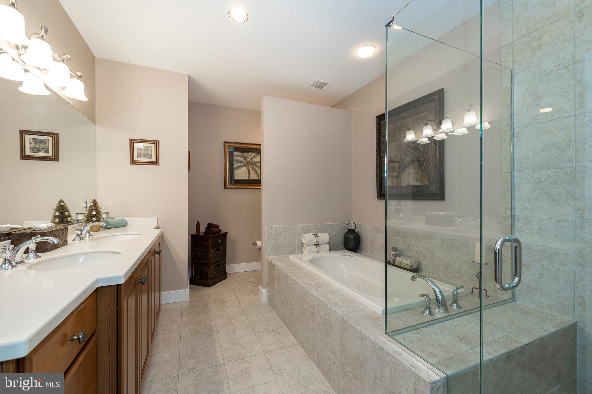 WELLINGTON EAGLEVIEW - Residential