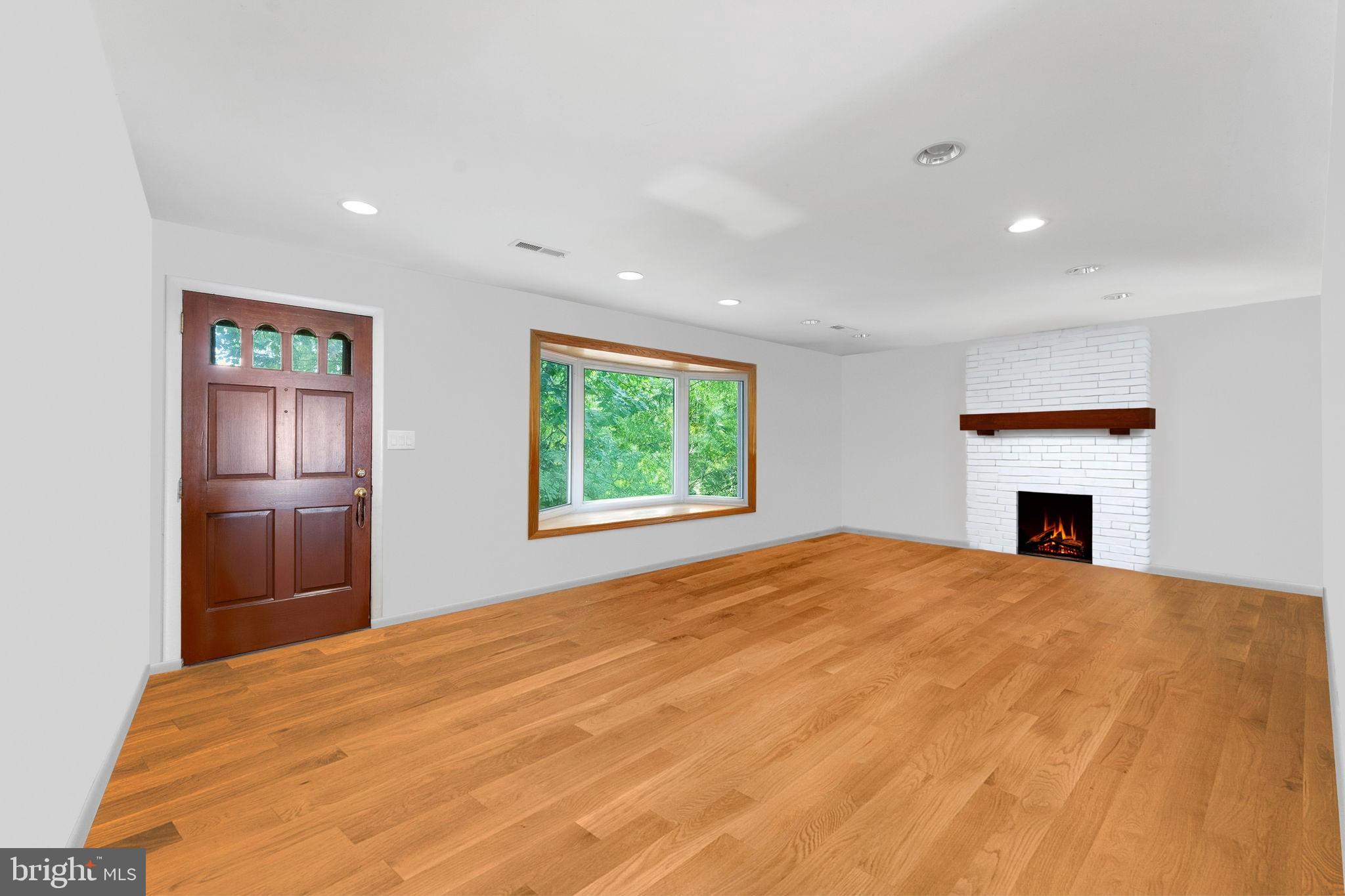 11712 BRIGGS COURT