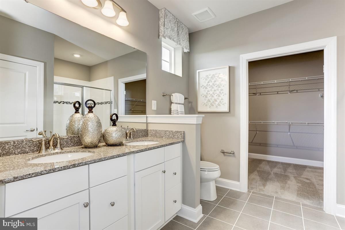 URBANA VILLAS - Residential