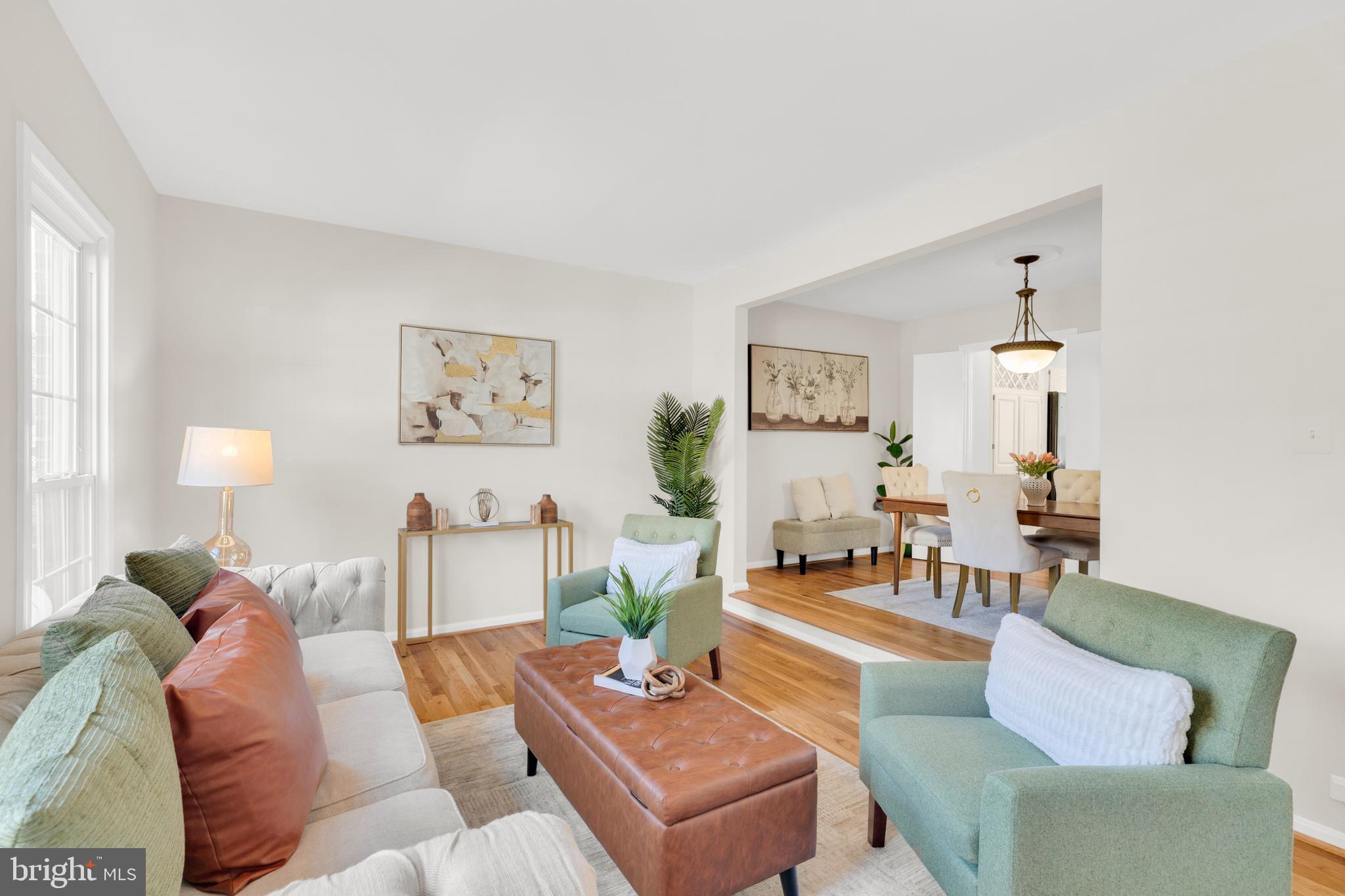 LAKEPOINTE - Residential