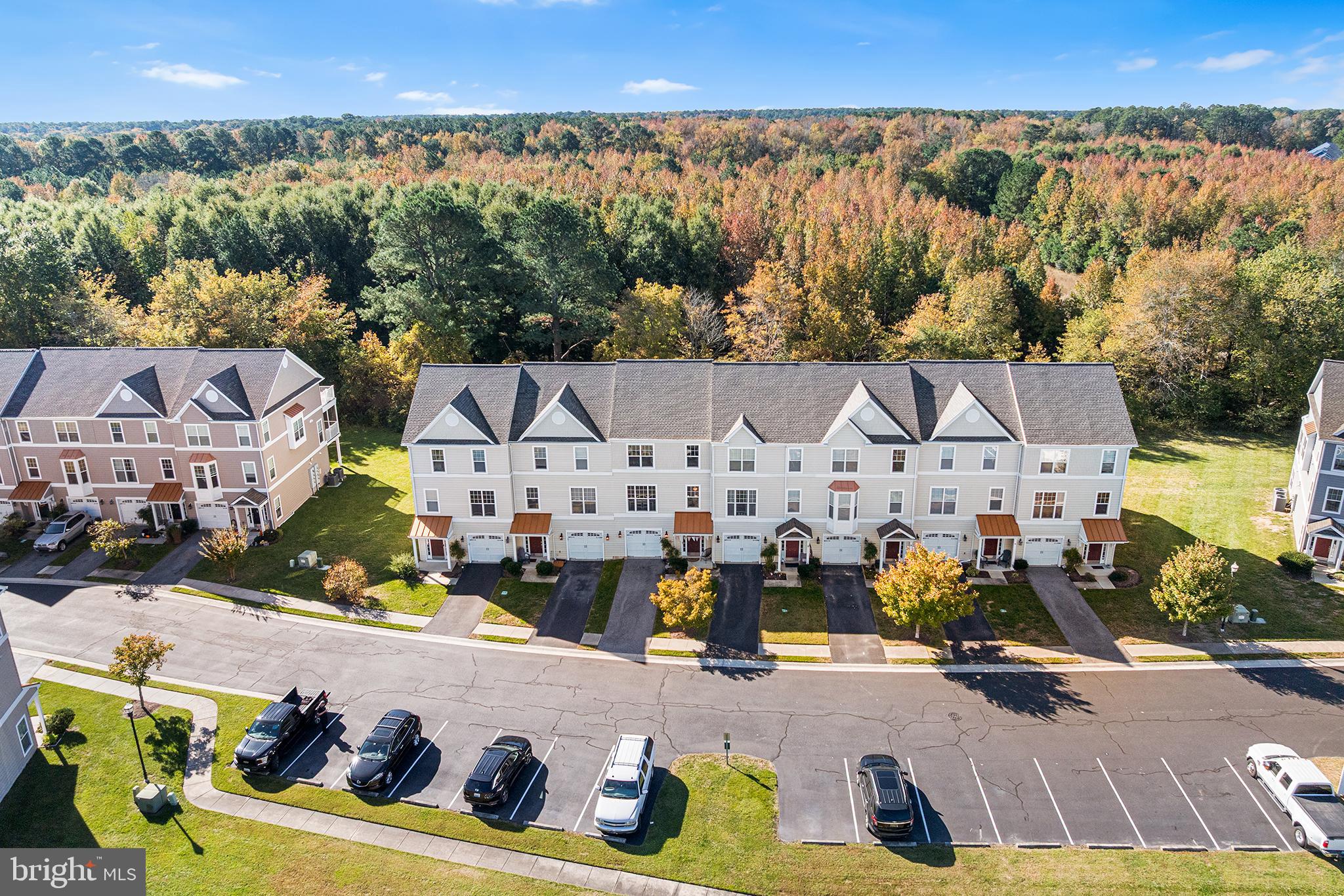 KENSINGTON PARK - Residential