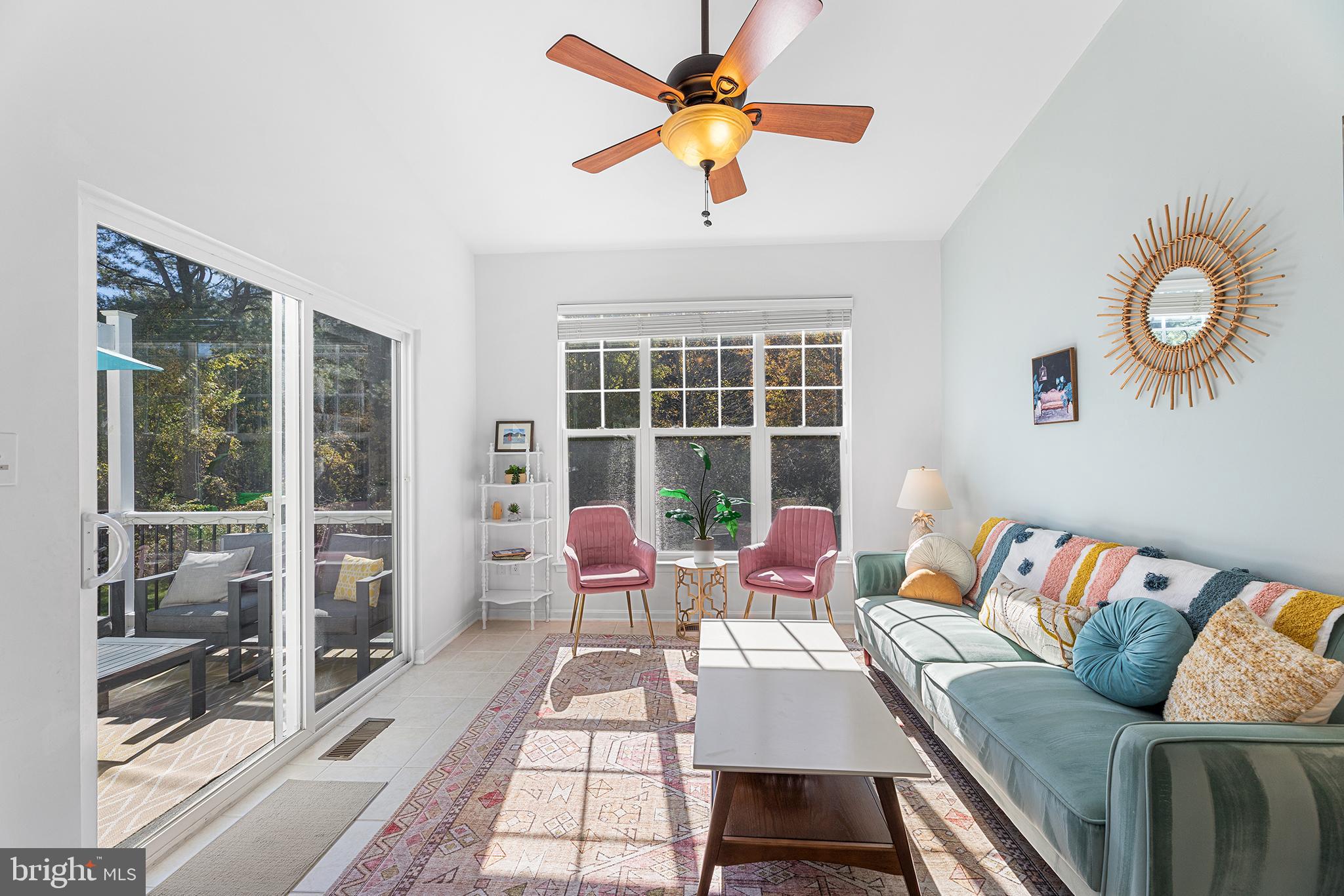 KENSINGTON PARK - Residential