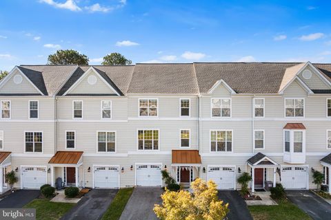 Townhouse For Sale - 33788 Connecticut Avenue<br/> FRANKFORD, DE 19945