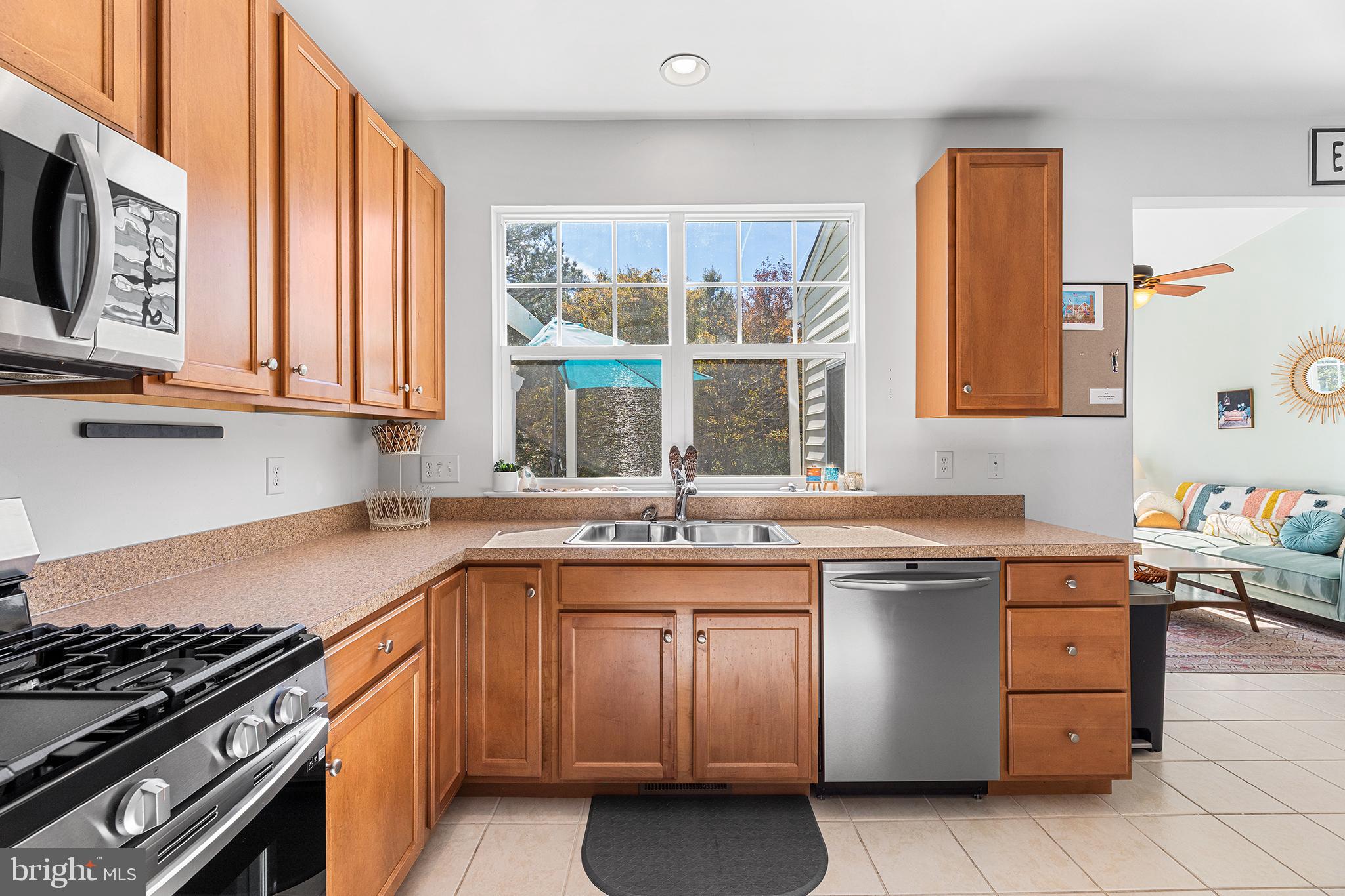 KENSINGTON PARK - Residential